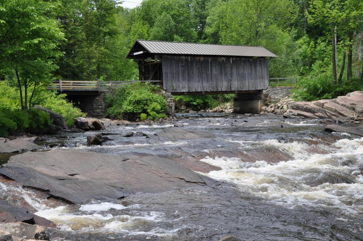 Picture of Salisbury Center Covered Bridge