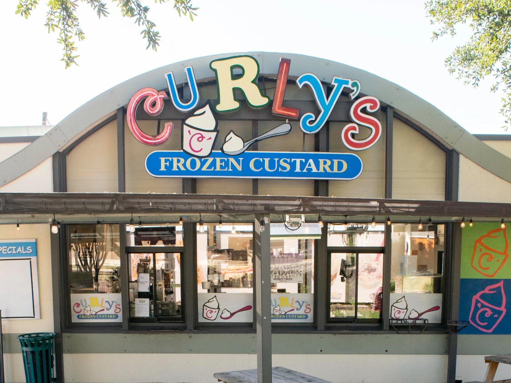 Picture of Curly's Frozen Custard
