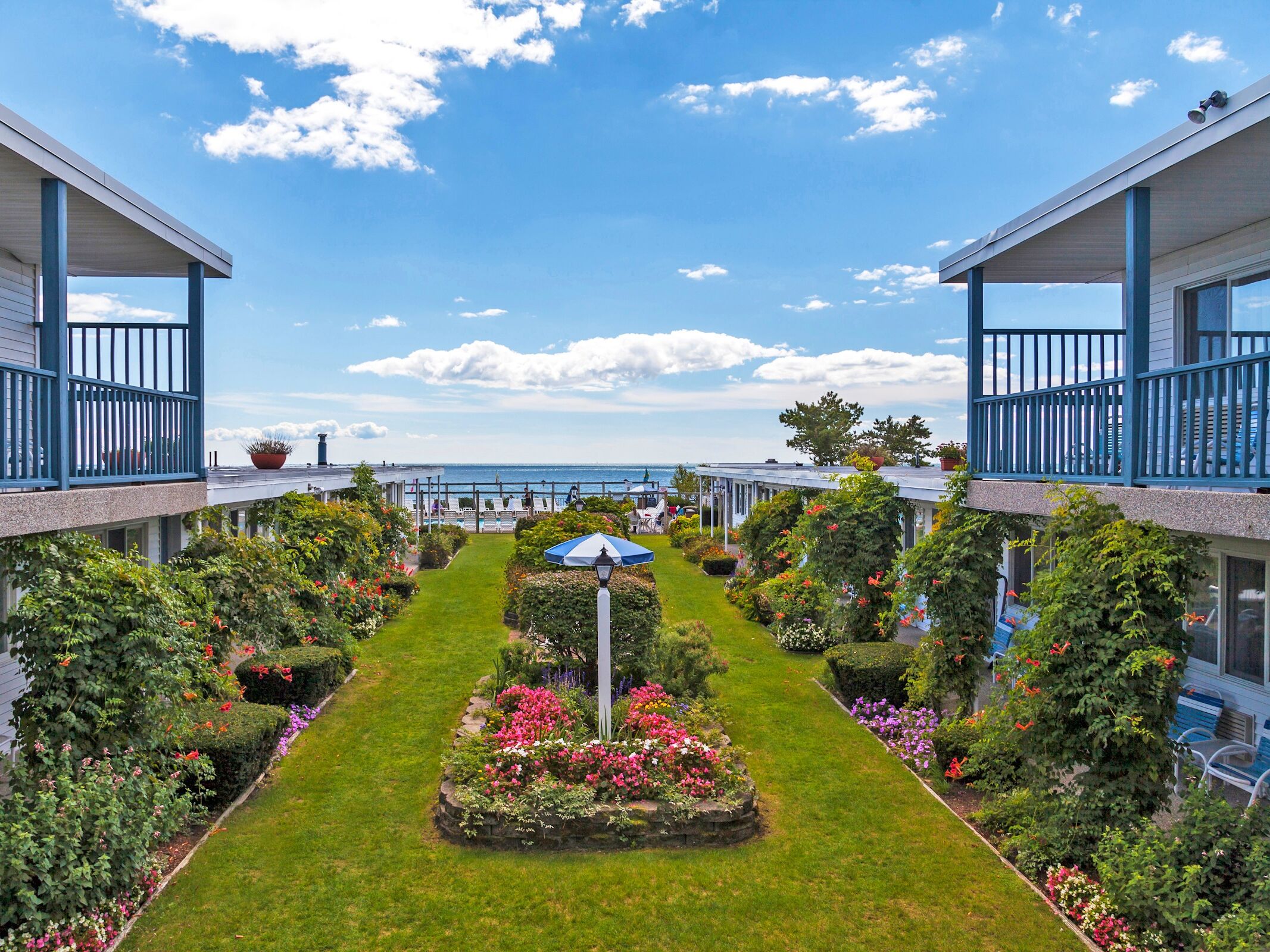 Picture of Blue Water resort