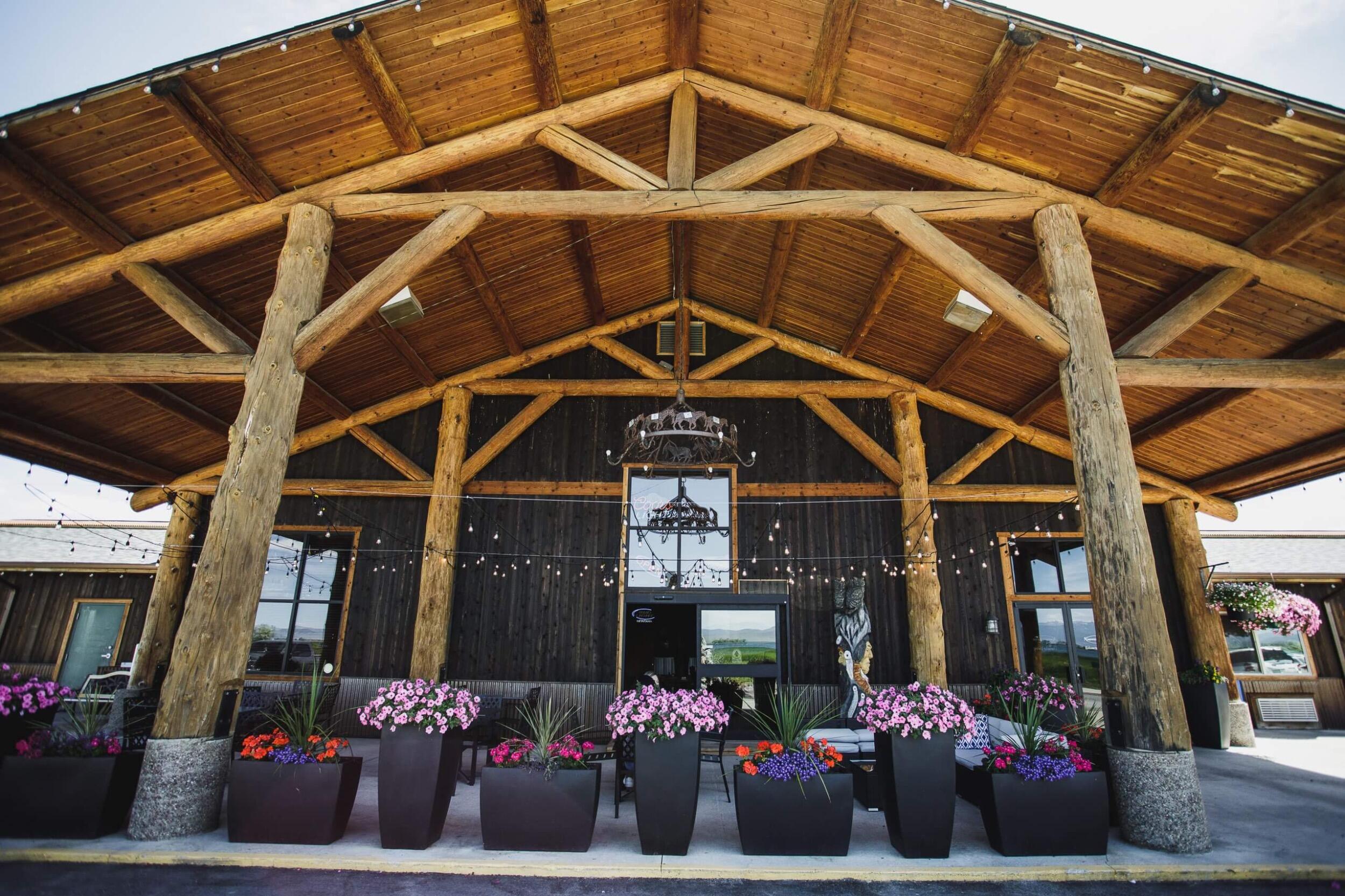 Picture of Ninepipes Lodge