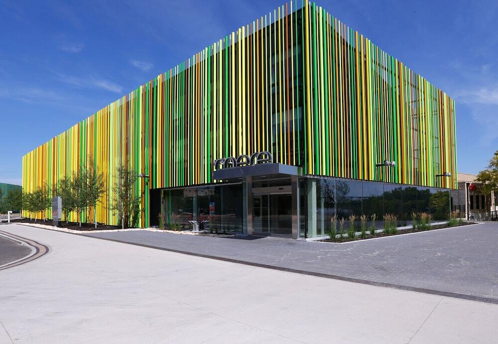 Picture of Mere Hotel