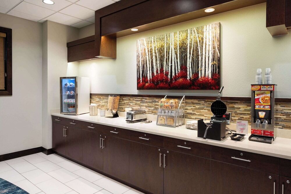 Picture of Super 8 by Wyndham Conrad