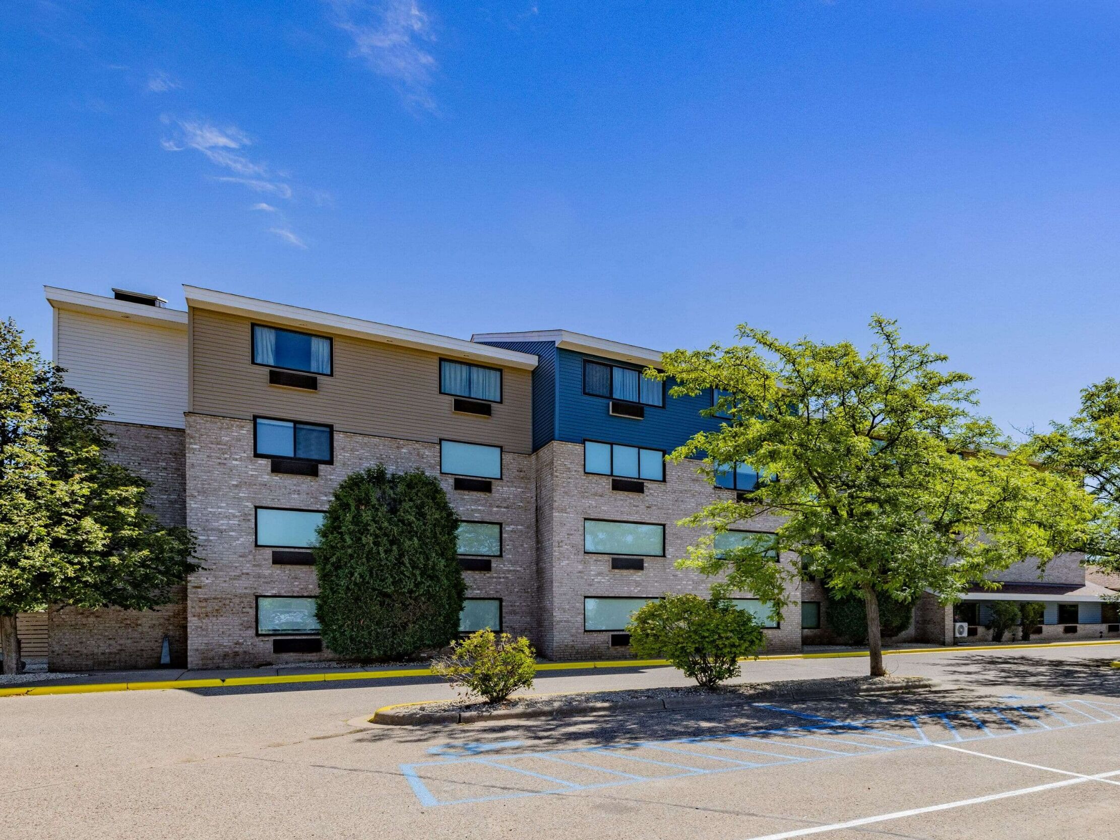 Picture of AmericInn by Wyndham Apple Valley
