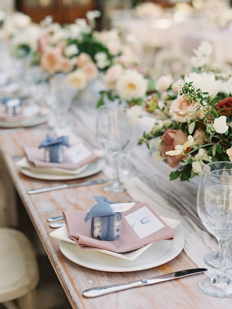 classic pink-and-blue place setting