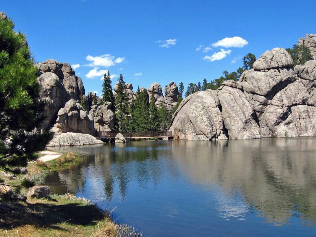 Picture of Sylvan Lake Lodge
