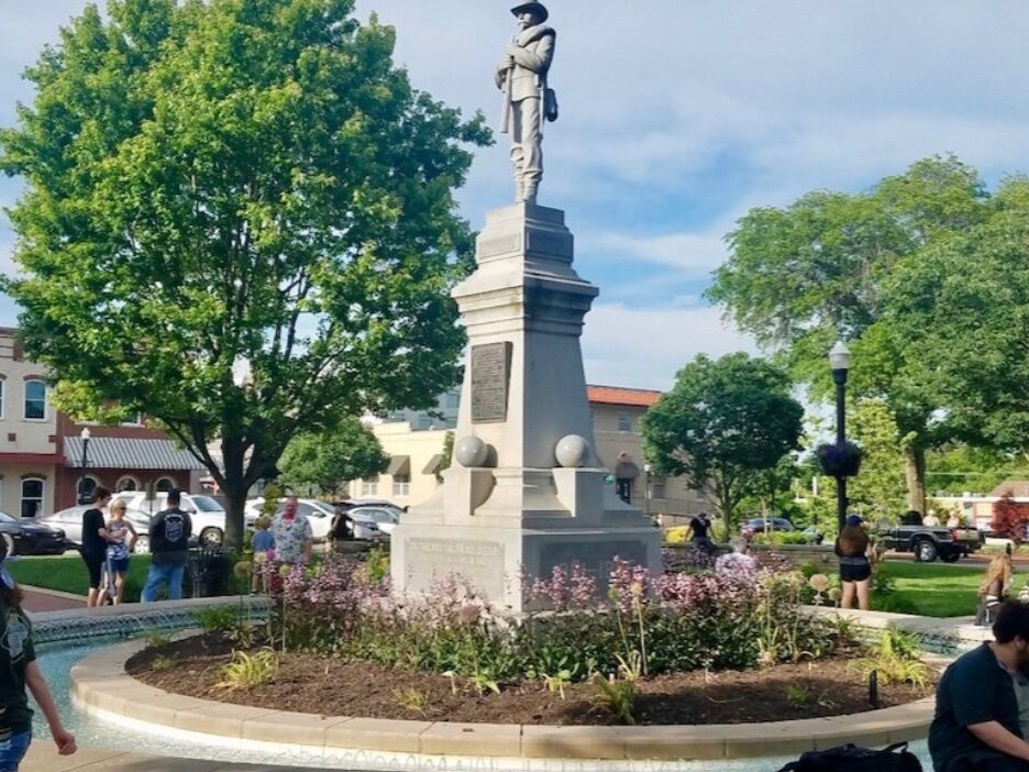 Picture of Bentonville Square
