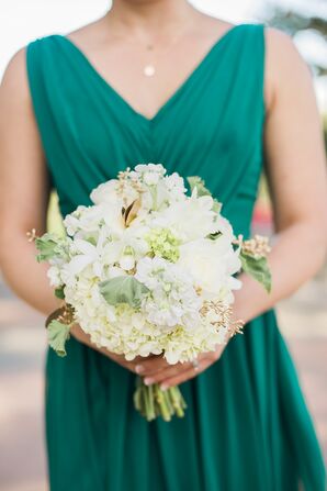 Bouquets with Hydrangeas and Gold Leaves