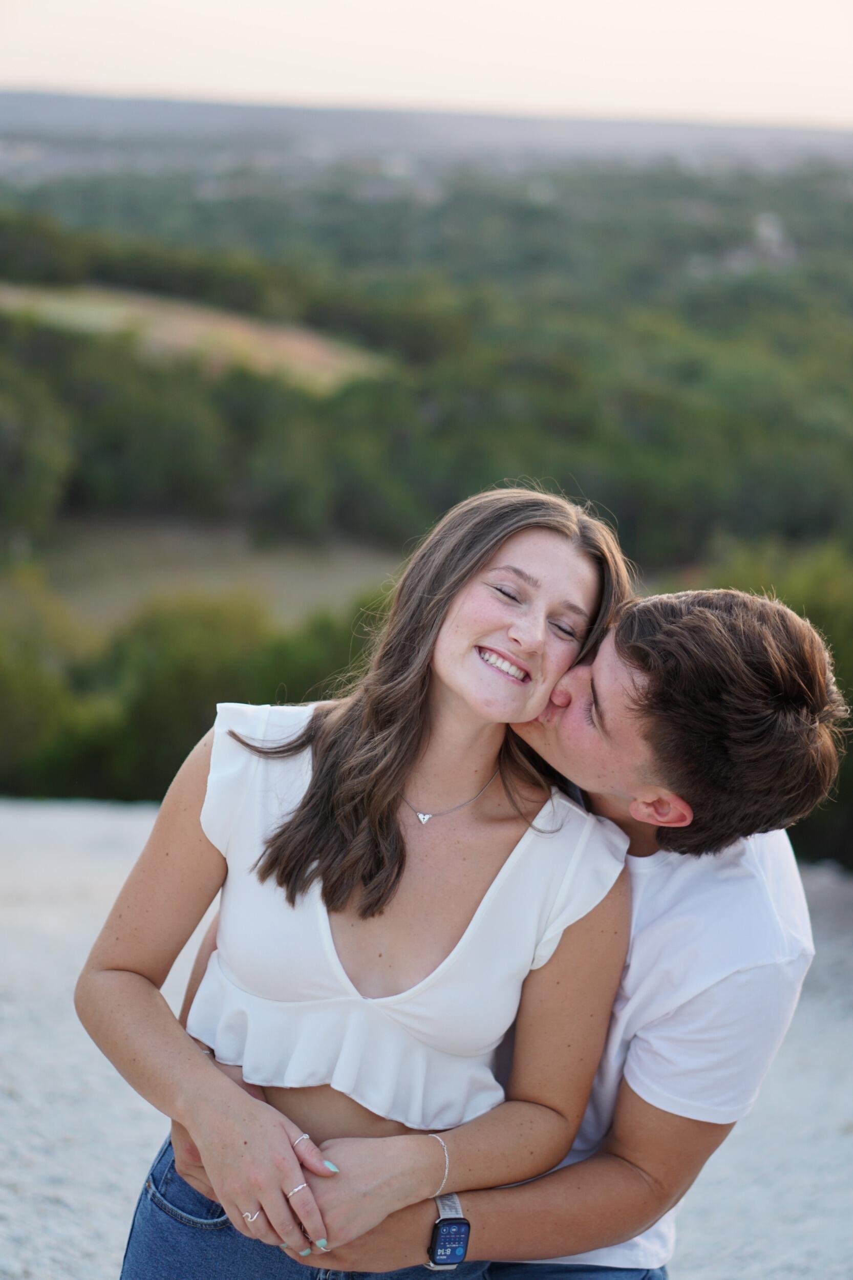 Sweet pictures before we left for college!