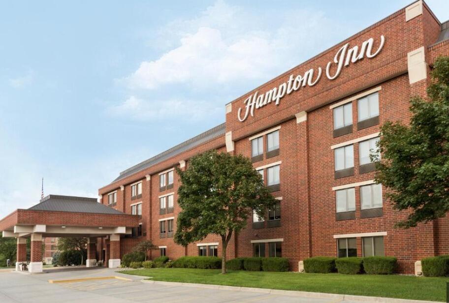 Picture of Hampton Inn West Des Moines Lake Drive
