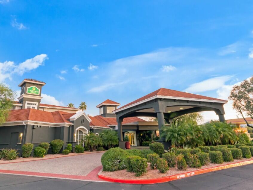Picture of La Quinta Inn & Suites