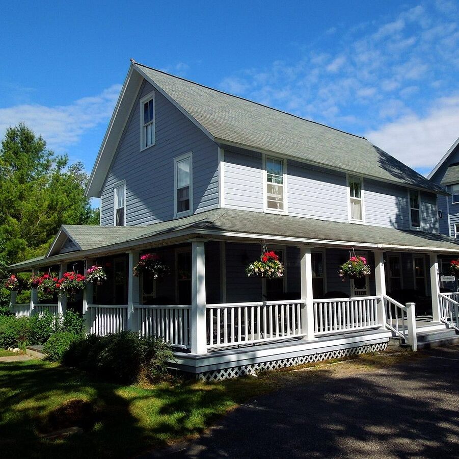 Picture of Sylvan Inn