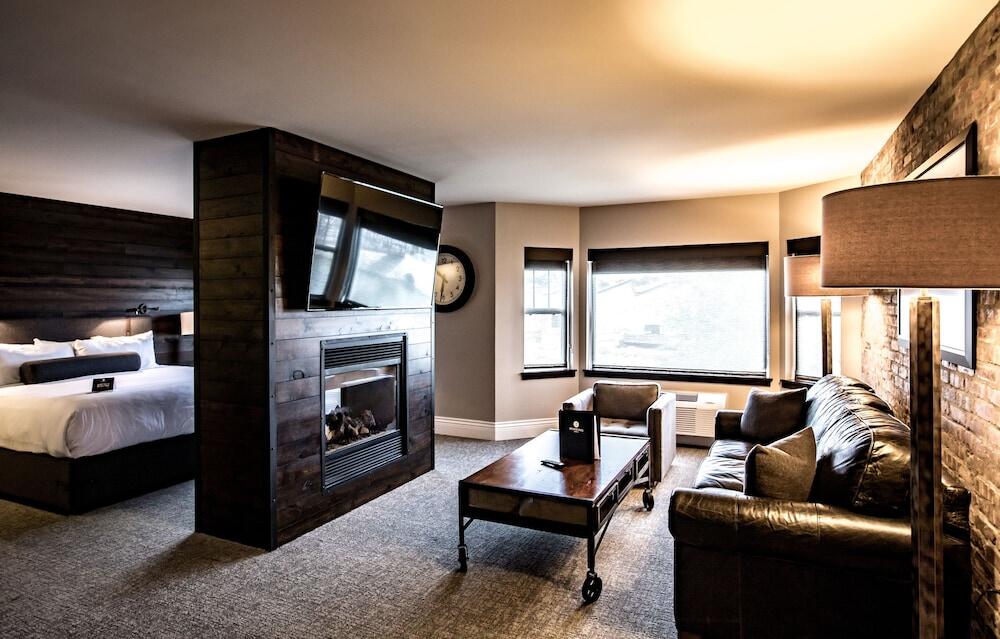 Picture of Ironworks Hotel