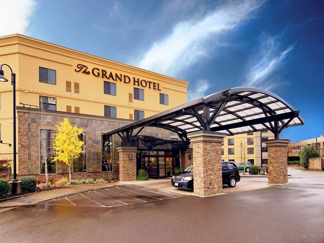 Picture of The Grand Hotel at Bridgeport