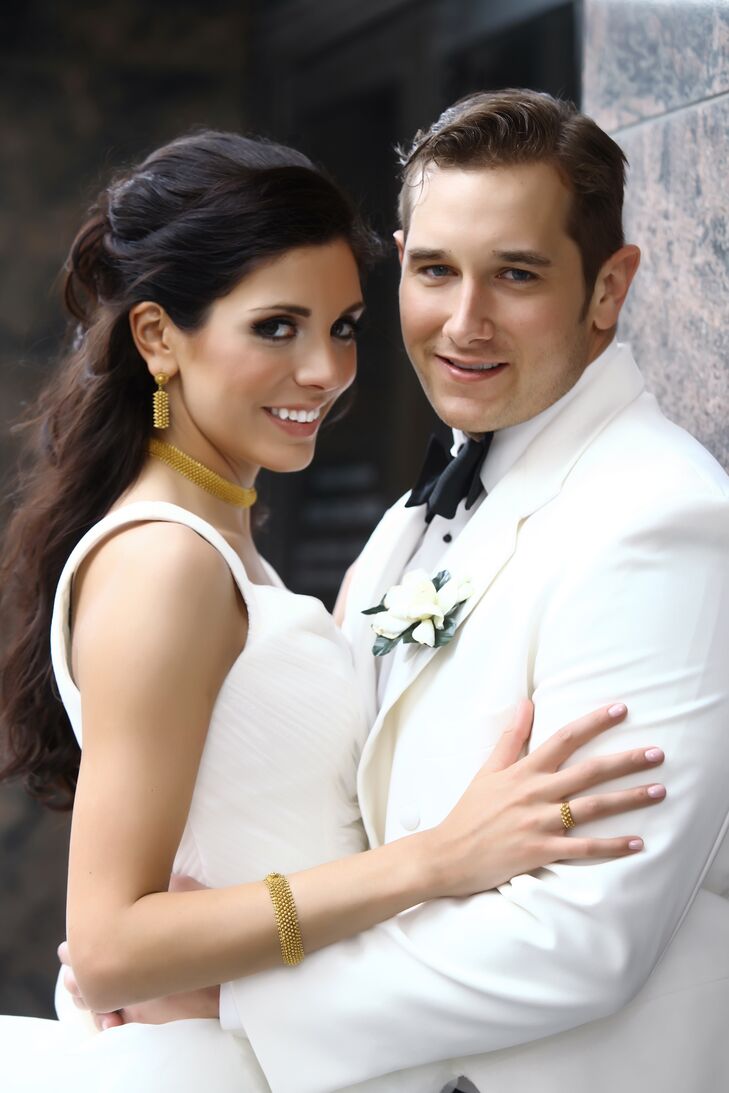 Katie Ware (25 and works in media sales) and Sean Lenz (31 and works in financial planning) met through mutual friends about five years before they st