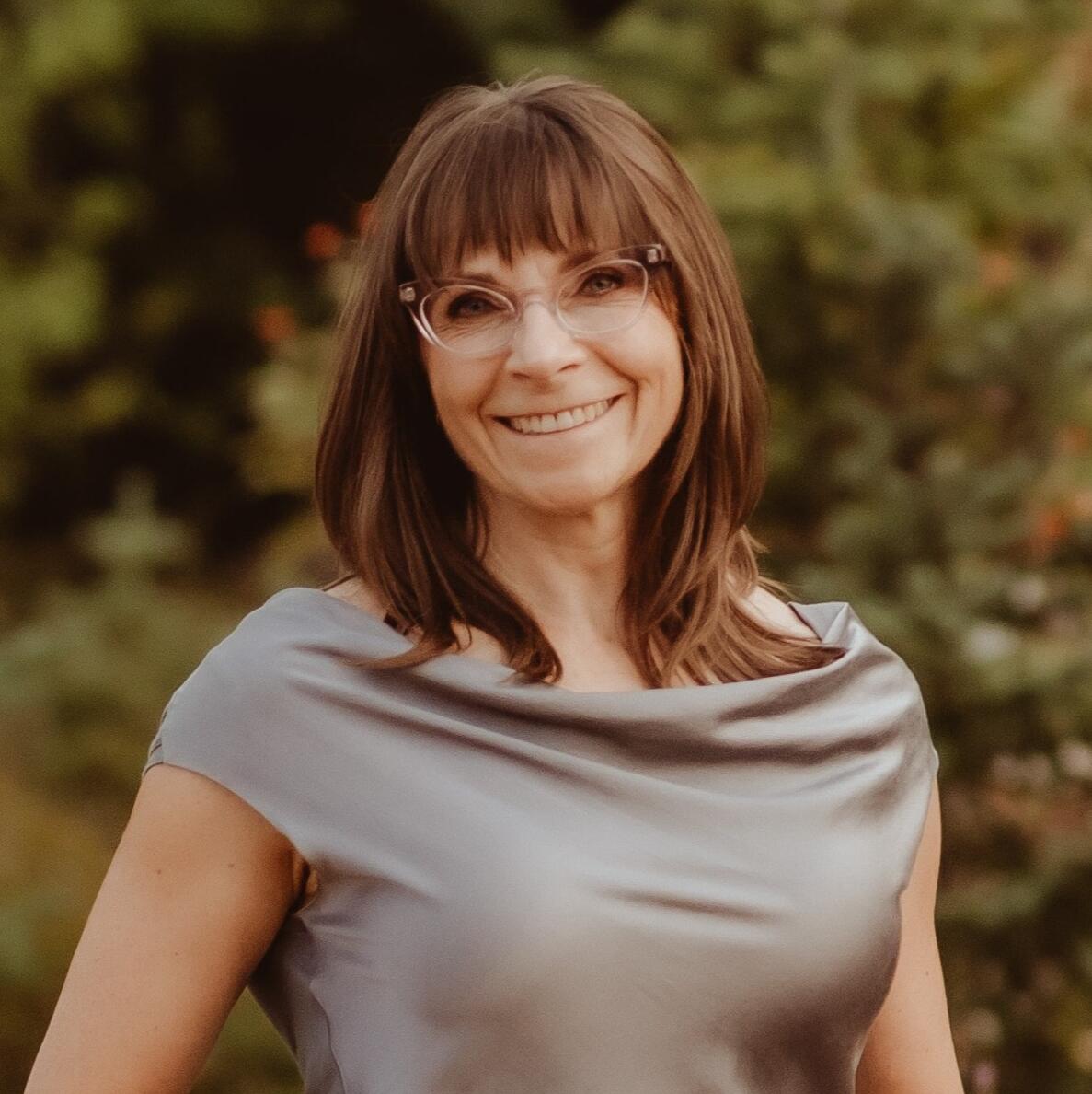 Picture of Karen Plotnikoff
