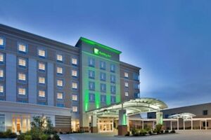 Picture of Holiday Inn Kansas City Airport an IHG Hotel