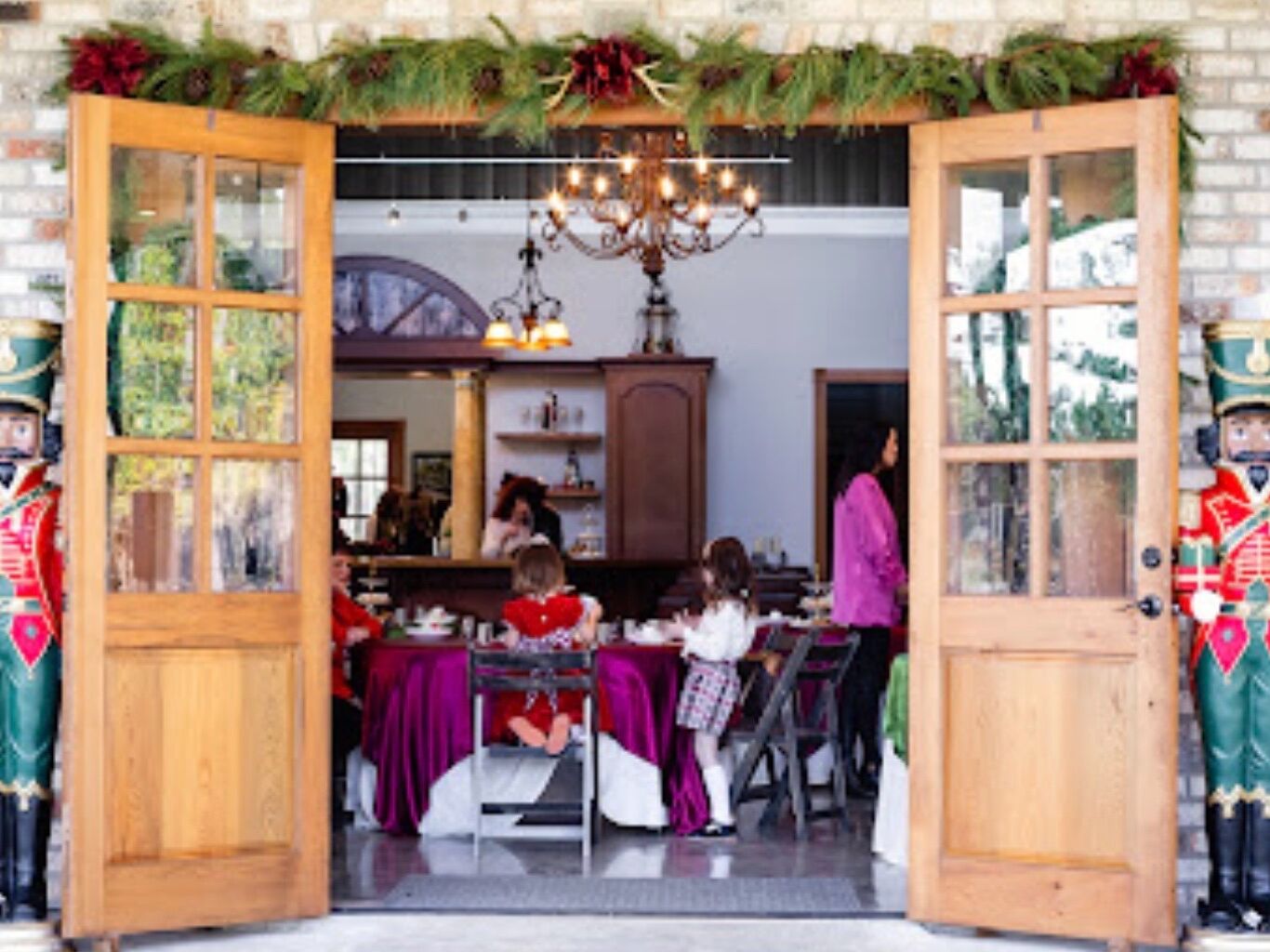 Picture of Fleur De Lis Tea Company