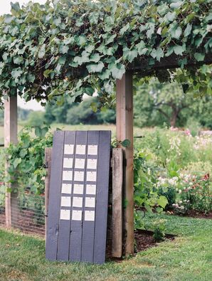Wooden Board with Escort Cards