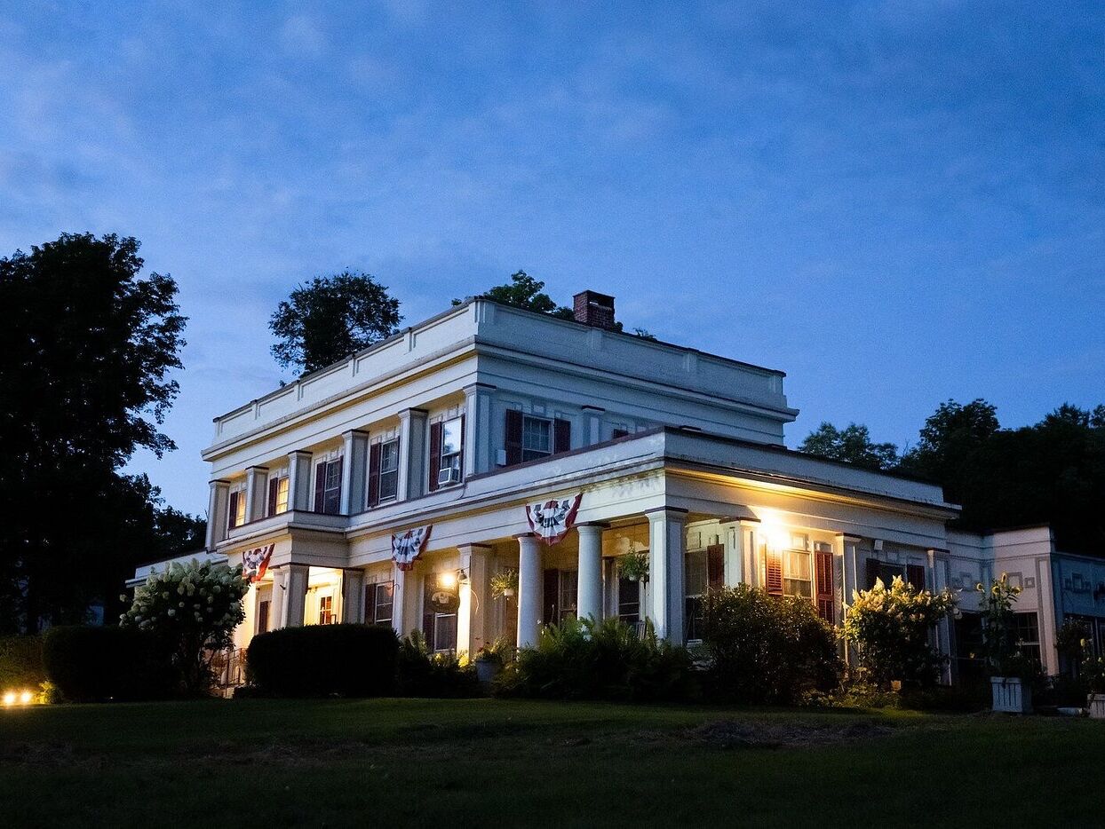 Picture of The Arlington Inn & Spa