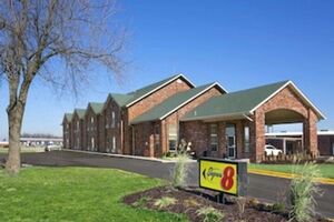 Picture of Super 8 by Wyndham Strafford / Springfield Area