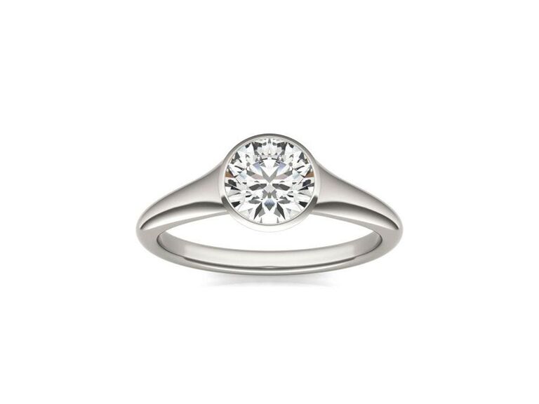 lab grown diamond engagement ring