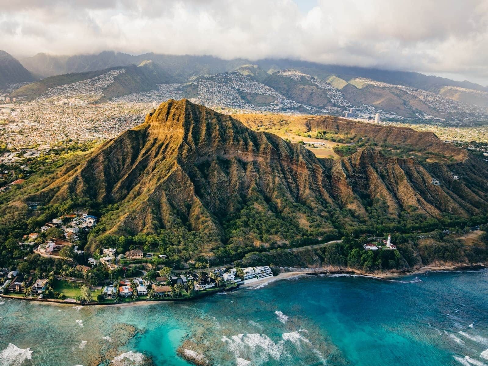 Picture of Diamond Head Crater Trailhead