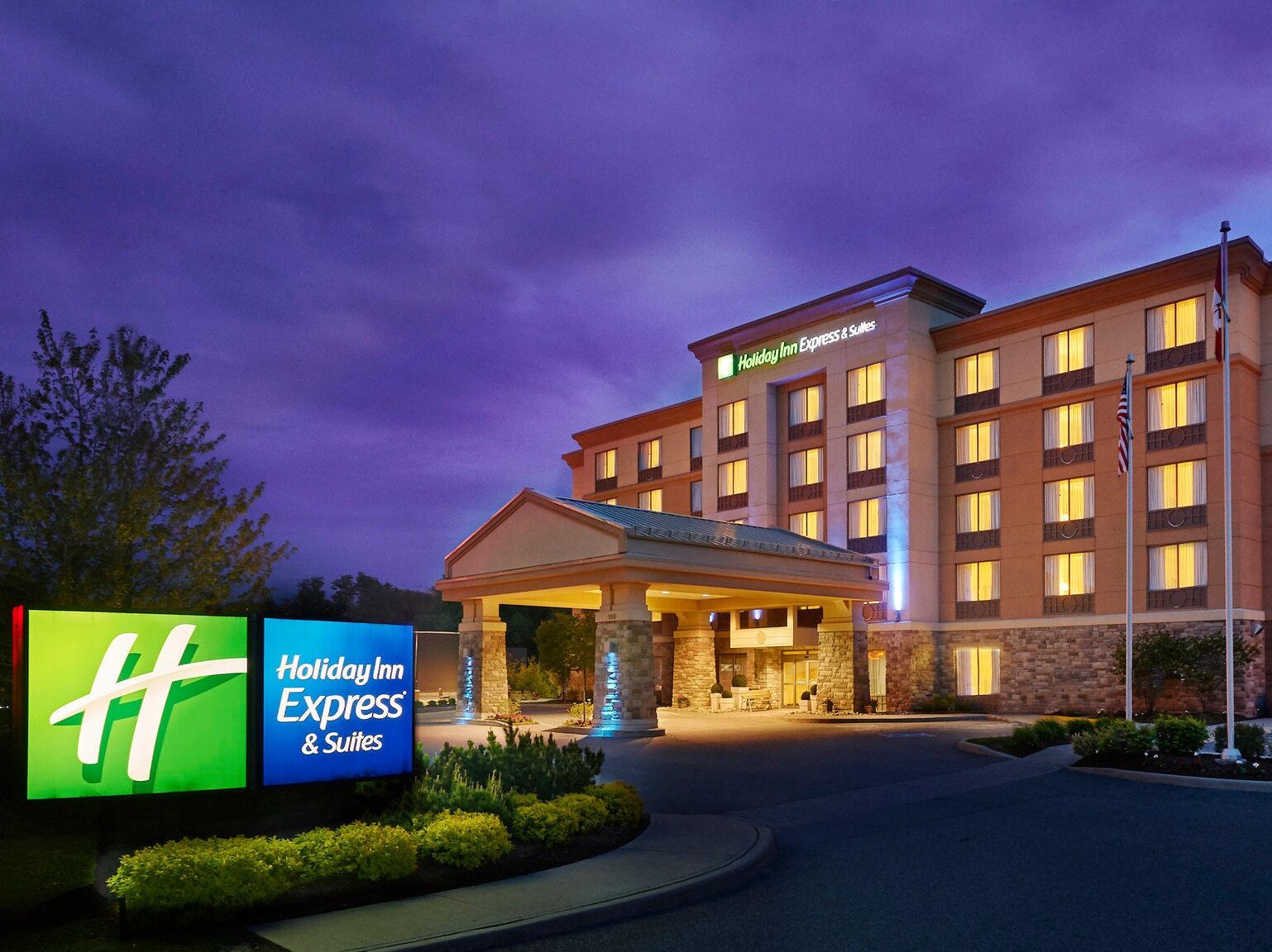 Picture of Holiday Inn Express & suites, Huntsville