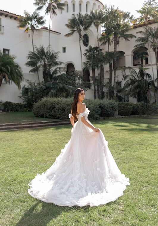 Essense of Australia D3734 Ball Gown Wedding Dress - 3