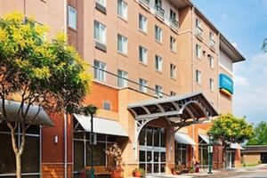 Picture of Staybridge Suites Chattanooga Downtown Convention Center an IHG Hotel