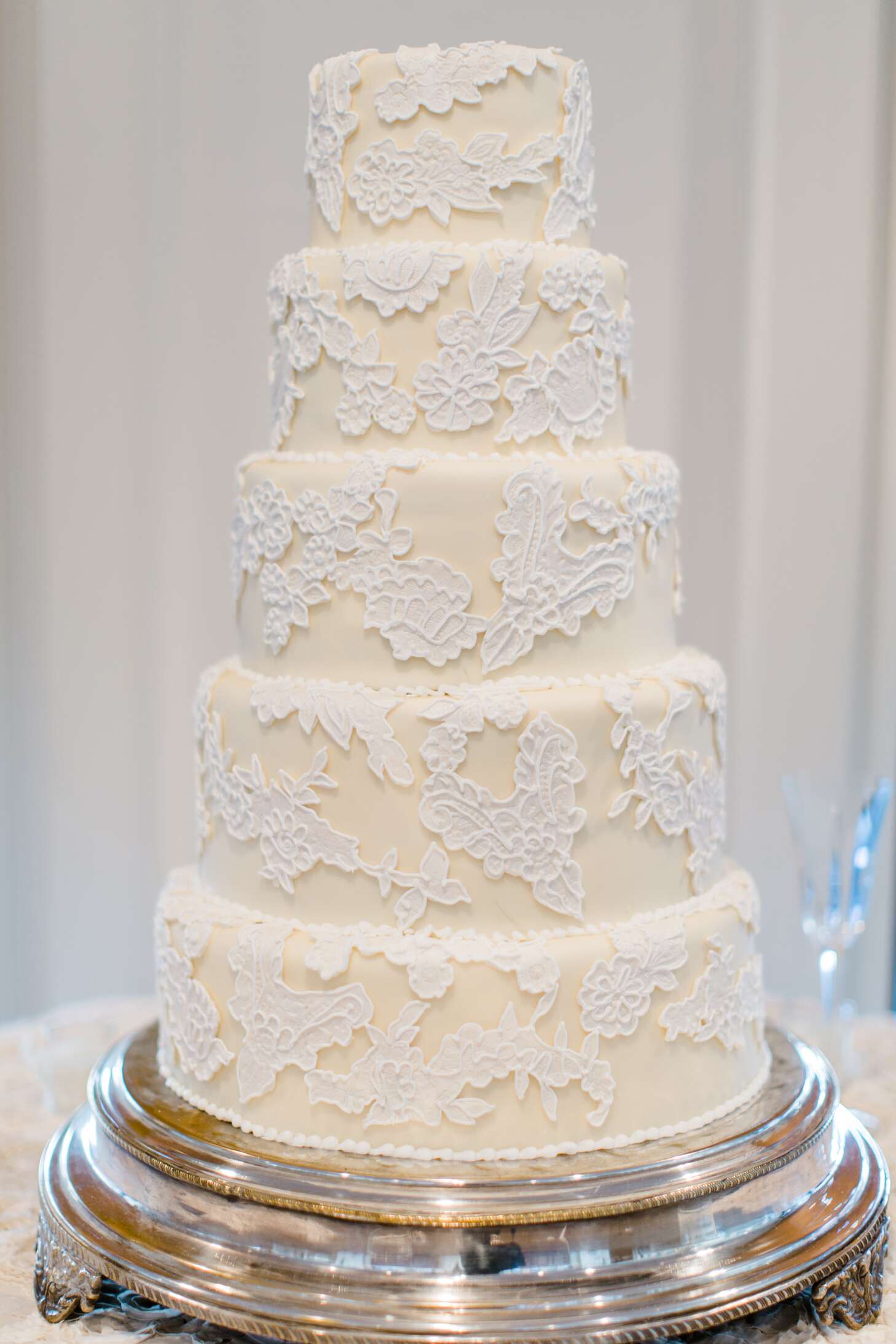 white christmas dresses Bride Cake
