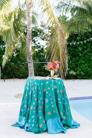 Turquoise Table Linen with Embellished Mirrors