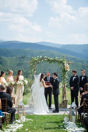 An Outdoor Ceremony at The Lodge