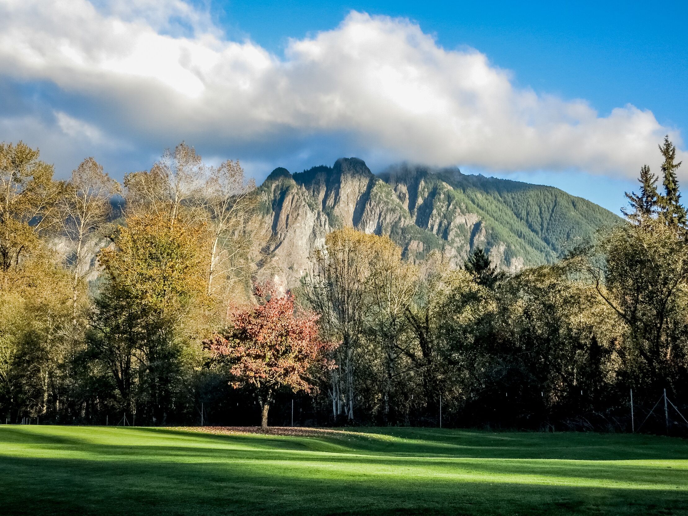 Picture of Mount Si Golf Course