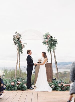 Ocean View Ceremony Backdrop
