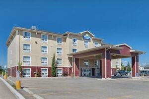 Picture of Days Inn & Suites by Wyndham Cochrane