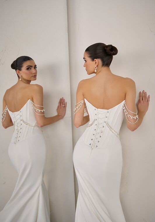 Justin Alexander Signature Sculptura Fit-and-Flare Wedding Dress - 5