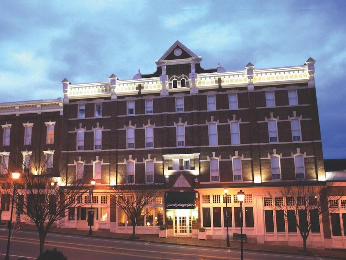 Picture of General Morgan Inn