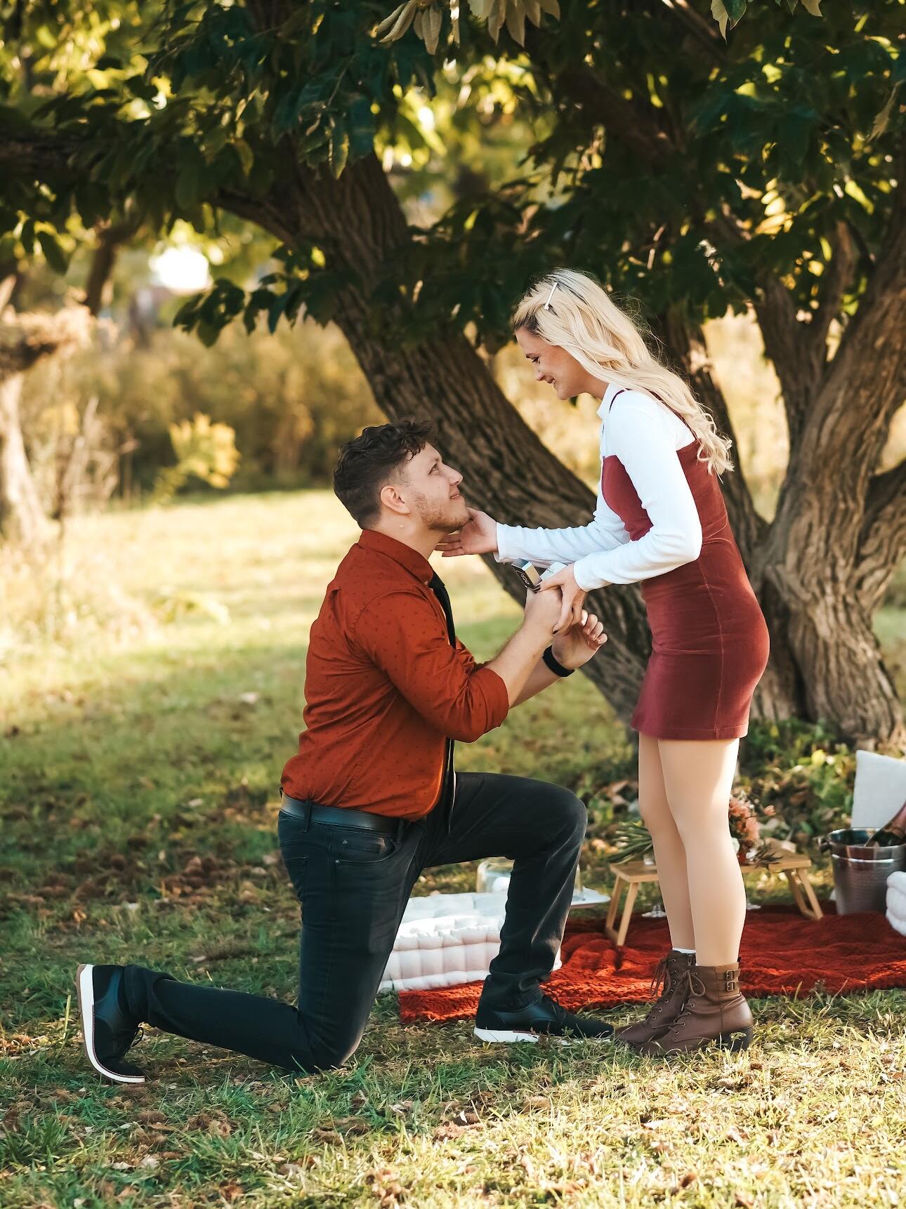 Picture of How He Proposed