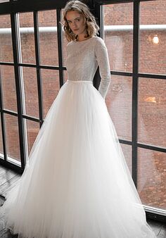 A-line Wedding Dress Ivanel with Lace Sleeves – Olivia Bottega