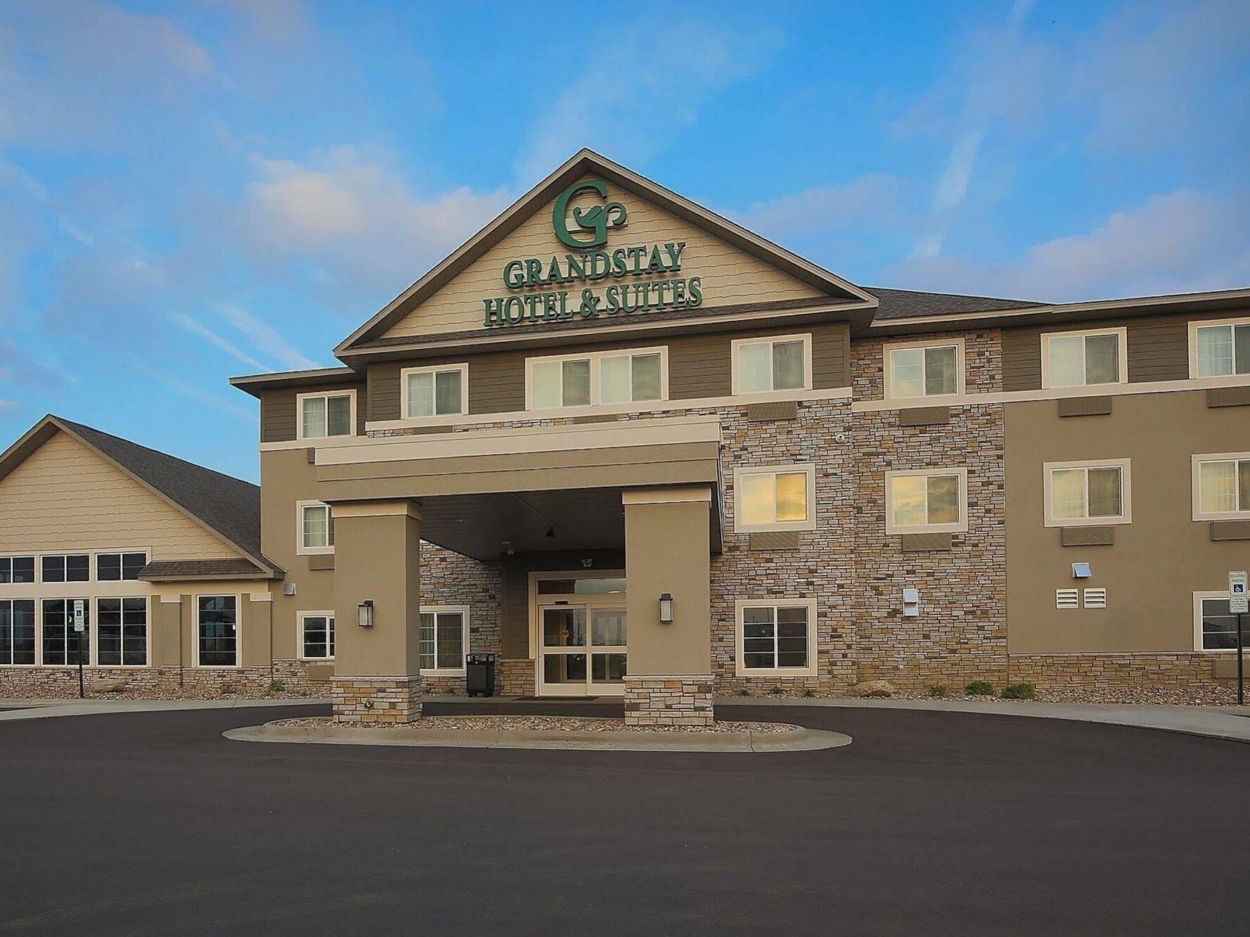 Picture of GrandStay Hotel & Suites Tea-Sioux Falls
