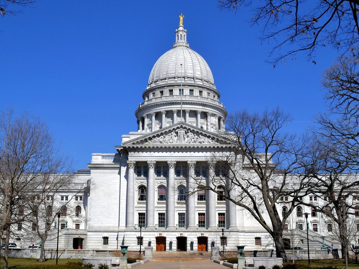 Picture of Wisconsin State Capitol