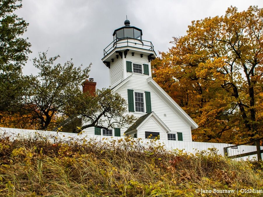 Picture of Mission Point Lighthouse