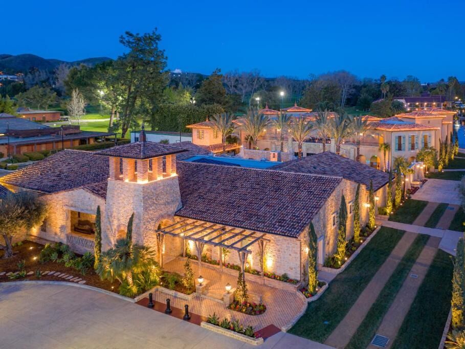 Picture of Westlake Village Inn
