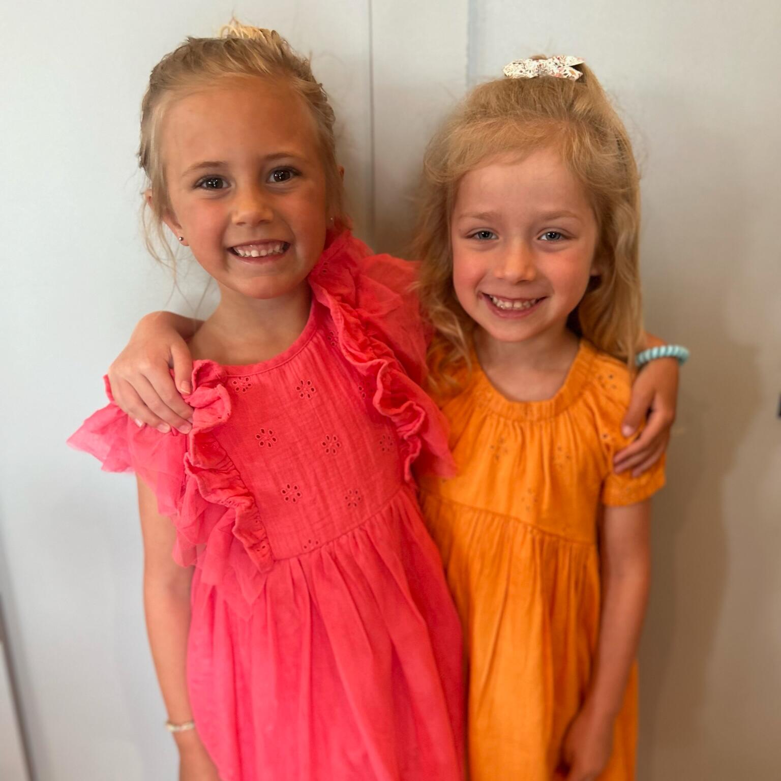 Emma & Nora