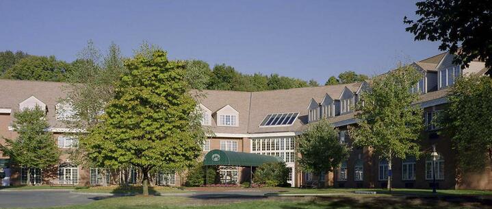 Picture of Avon Old Farms Hotel