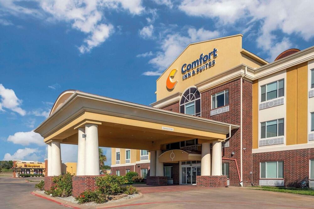 Picture of Comfort Inn & Suites Mexia