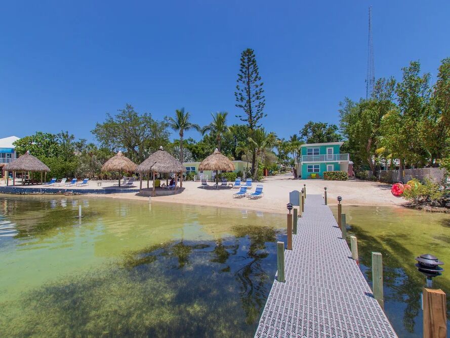 Picture of Sunset Cove Beach Resort