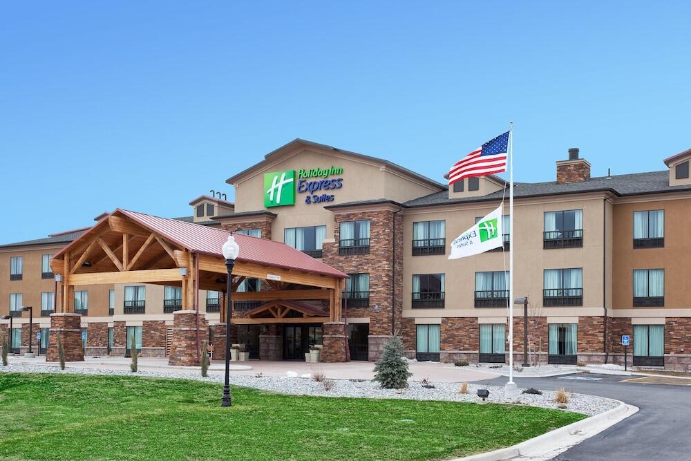 Picture of Holiday Inn Express Hotel & Suites Lander by IHG