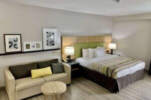 Picture of Country Inn & Suites by Radisson Sandusky South OH
