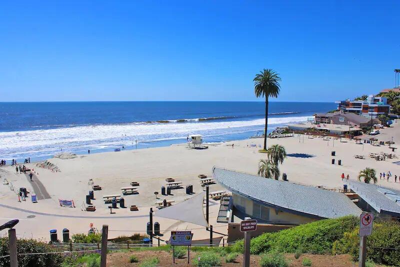 Picture of Moonlight Beach